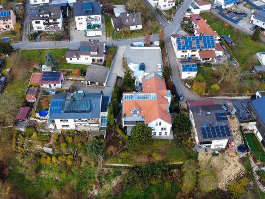 Wohnung zur Miete 820 € 3 Zimmer 82 m² frei ab sofort Nelkenstraße 13 Ihrlerstein Ihrlerstein 93346