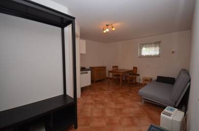 Wohnung zur Miete 270 € 1 Zimmer 28 m² Souterrain Großwallstadt 63868