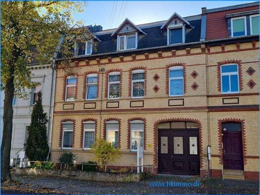 Mehrfamilienhaus zum Kauf 55.000 € 387 m² 738 m² Grundstück Köthen 06366