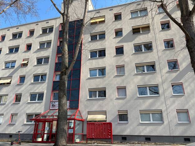 Wohnung zur Miete 365 € 1 Zimmer 27,4 m² 3. Geschoss frei ab 01.09.2026 Uhlandstraße 39 Südvorstadt-Ost Ortsamtsbereich Plauen 01069