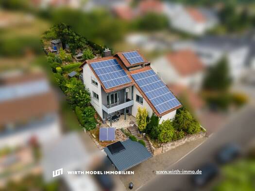 Haus zum Kauf 398.000 € 5 Zimmer 258 m² 784 m² Grundstück Üchtelhausen Üchtelhausen 97532