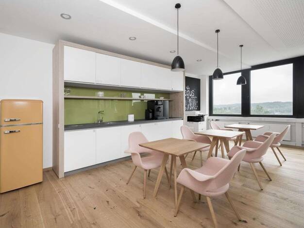 Bürofläche zur Miete provisionsfrei 55 m² Bürofläche teilbar ab 7 m² Hahnstraße 70 Niederrad Frankfurt am Main 60528