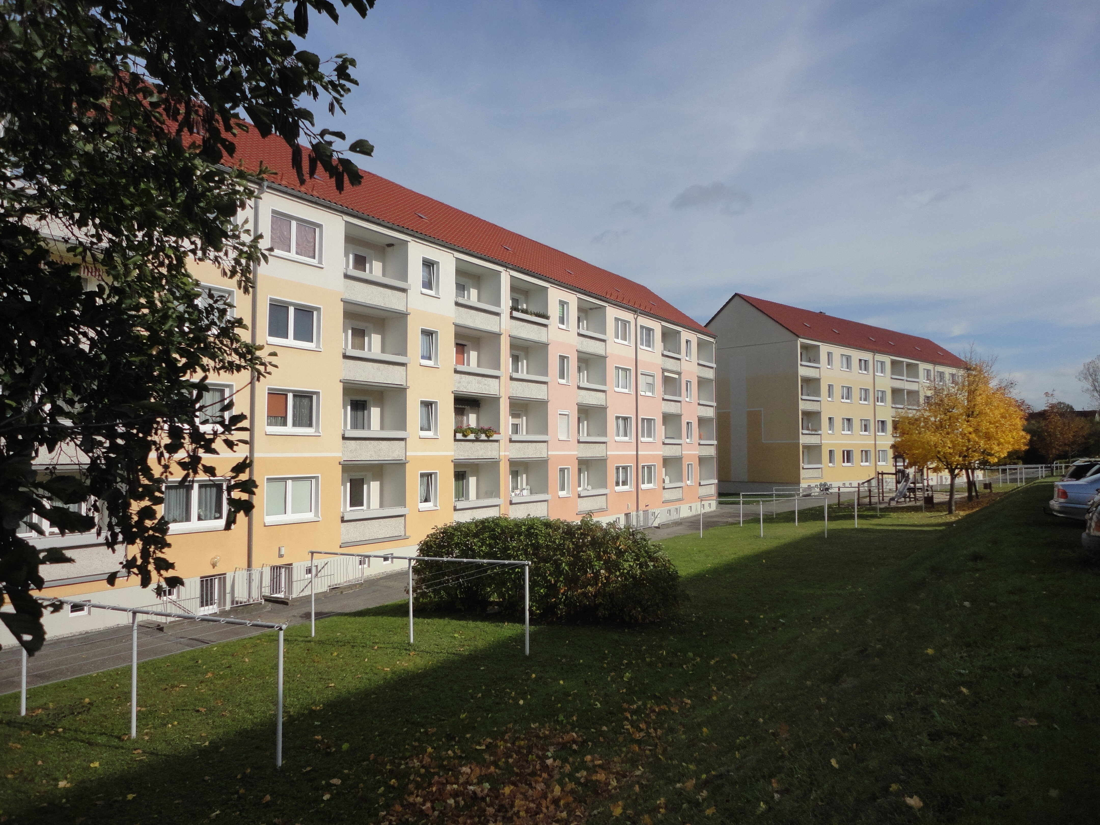 Wohnung zur Miete 215 € 1 Zimmer 35,5 m²<br/>Wohnfläche 1.<br/>Geschoss Otto-Buchwitz-Ring Neukirch/Lausitz 01904