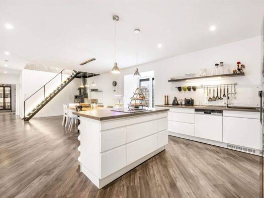 Haus zum Kauf 880.000 € 7 Zimmer 268 m² 280 m² Grundstück Westend Bremen 28217