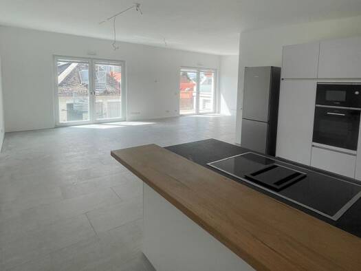 Wohnung zur Miete 2.247 € 4 Zimmer 150 m² Geschoss 3/4 frei ab sofort Hauptstraße 27 Eschborn Eschborn 65760