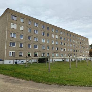 Wohnung zum Kauf 32.000 € 3 Zimmer 60 m² EG frei ab sofort Trebuser Straße 15 Uhsmannsdorf Rothenburg/Oberlausitz 02929