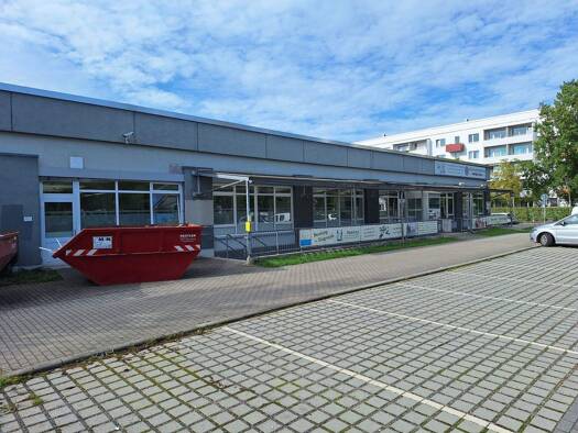 Medizinisches Gebäude zur Miete provisionsfrei 7 € 1.400 m² Bürofläche teilbar ab 400 m² Zamenhofstraße 59 Leuben Dresden 01257