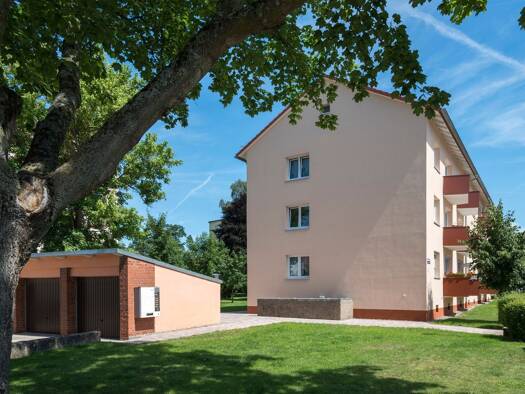 Garage zur Miete 65 € Riemenschneiderstr. 13-21 Bamberg 96052