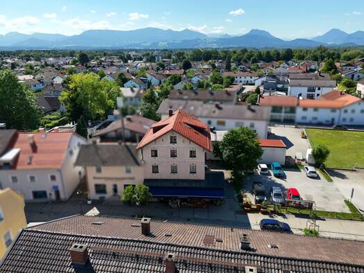 Mehrfamilienhaus zum Kauf als Kapitalanlage geeignet 925.000 € 341 m² 242 m² Grundstück Schloßberg Stephanskirchen 83071