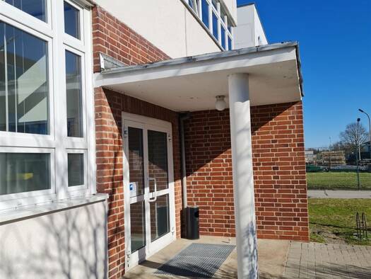 Bürofläche zur Miete 11 € 30 m² Bürofläche Rostock 18069