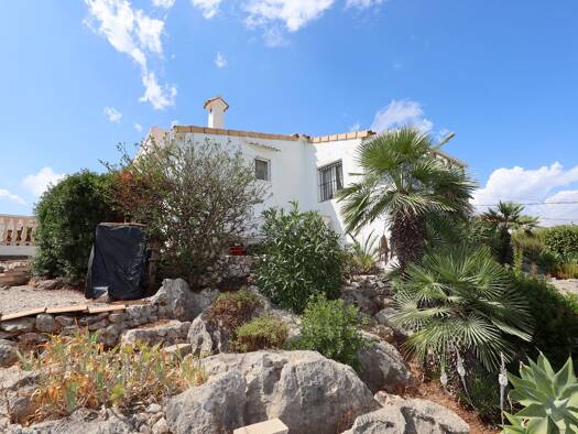 Villa zum Kauf provisionsfrei 185.000 € 4 Zimmer 70 m² 600 m² Grundstück Orba 03792