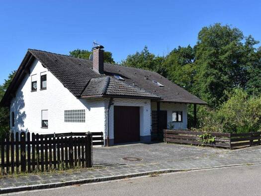 Einfamilienhaus zum Kauf provisionsfrei 685.000 € 9 Zimmer 248 m² 1.315 m² Grundstück frei ab sofort Rosenstraße 8 Unterlindelburg Schwarzenbruck 90592