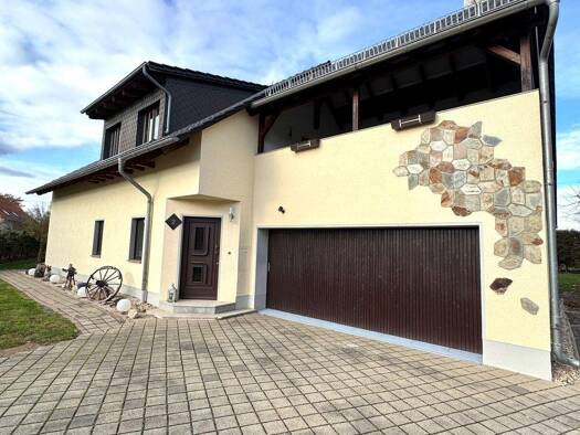 Einfamilienhaus zum Kauf 350.000 € 7 Zimmer 183 m² 908 m² Grundstück frei ab sofort Am Weißen Berg 2 Falka Gera 07551