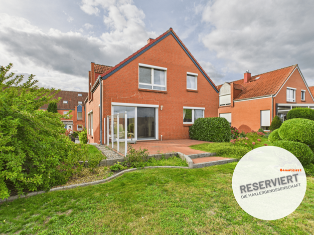 Einfamilienhaus zum Kauf 577.500 € 6 Zimmer 192,5 m² 1.224 m² Grundstück Mueß Schwerin 19063