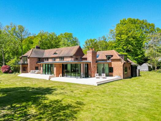 Einfamilienhaus zum Kauf 4.662.198 € 6 Zimmer Thunderdell Ringshall Road Berkhamsted HP4 1LU