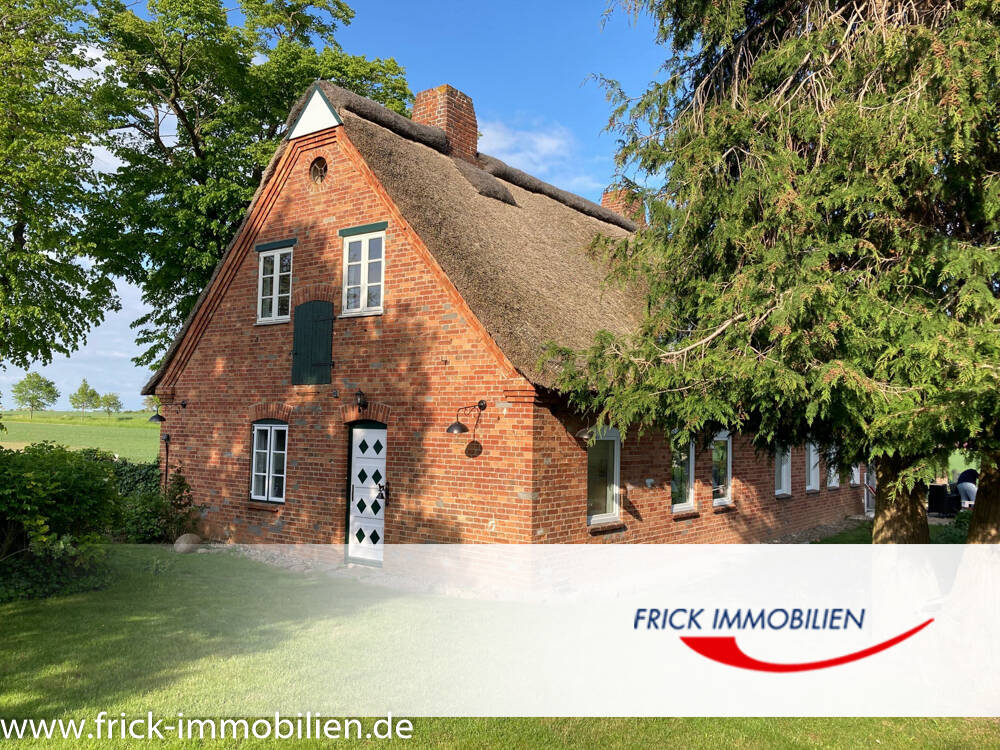 Einfamilienhaus zum Kauf 690.000 € 6 Zimmer 225 m²<br/>Wohnfläche 1.200 m²<br/>Grundstück ab sofort<br/>Verfügbarkeit Augustenhof Heringsdorf 23777