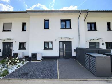 Haus zum Kauf 498.000 € 5 Zimmer 140 m² 244 m² Grundstück frei ab 30.09.2025 Stolberg 52223