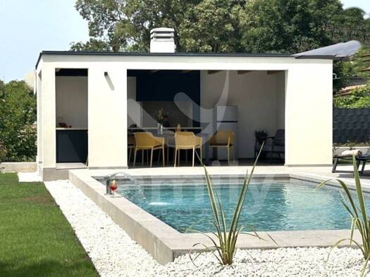 Haus zum Kauf 950.000 € 3 Zimmer 208 m² Svetvinčenat