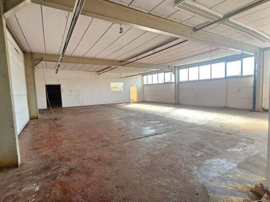 Lagerhalle zur Miete 2,50 € 560 m² Lagerfläche Siebeldingen 76833