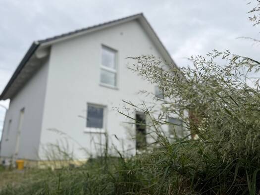 Einfamilienhaus zum Kauf - Erstbezug 339.000 € 4 Zimmer 114,4 m² 492 m² Grundstück Nessetal 99869