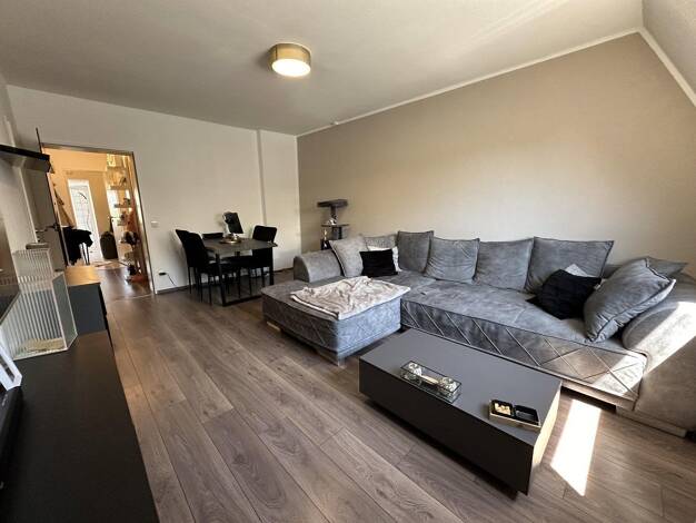 Wohnung zur Miete 390 € 2 Zimmer 40 m² 3. Geschoss frei ab 01.01.2027 Melbeckstraße 18 Solingen-Mitte Solingen 42655