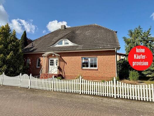 Einfamilienhaus zum Kauf provisionsfrei 350.000 € 5 Zimmer 220 m² 916 m² Grundstück Neuendorf Wulkenzin 17039