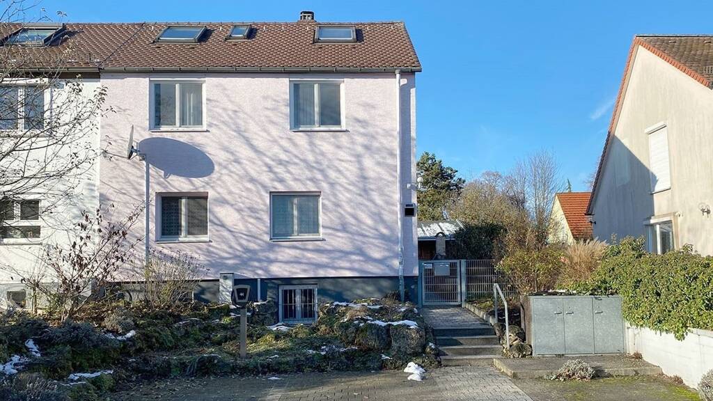 Doppelhaushälfte zum Kauf 649.000 € 6 Zimmer 93 m² 305 m² Grundstück Hoffeld Stuttgart 70597