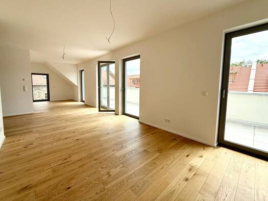 Wohnung zum Kauf - Erstbezug 440.000 € 3 Zimmer 80,3 m² Dachgeschoss, 1. Geschoss frei ab sofort Deutschhof Schweinfurt 97422