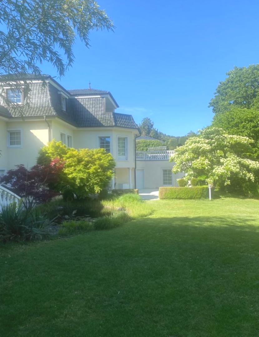 Einfamilienhaus zum Kauf 3.751.000 € 424 m²<br/>Wohnfläche 2.345 m²<br/>Grundstück Baden 2500