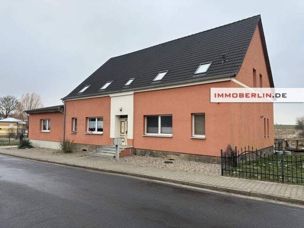 Mehrfamilienhaus zum Kauf 439.000 € 10 Zimmer 915 m² 1.500 m² Grundstück Lüdersdorf Parsteinsee 16248