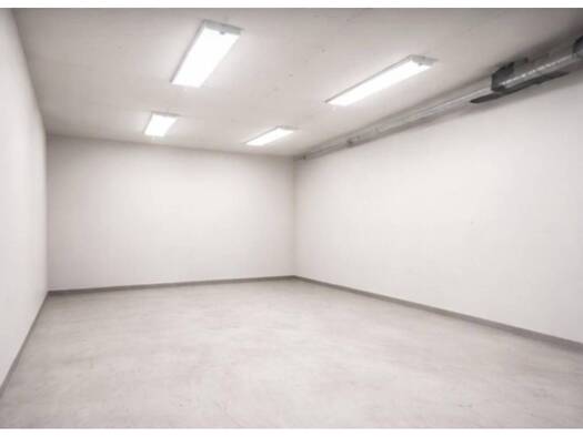 Garage zum Kauf 45.000 € 20 m² >Calle Padre Pedro Ayala > Seville 41005