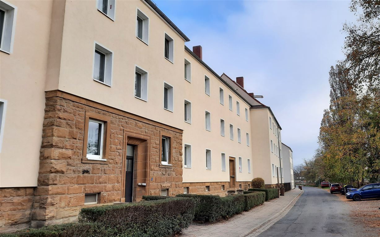 Wohnung zur Miete 330 € 2 Zimmer 59,2 m²<br/>Wohnfläche 1.<br/>Geschoss ab sofort<br/>Verfügbarkeit Gärtnerstraße 28 Zeitz Zeitz , Elster 06712