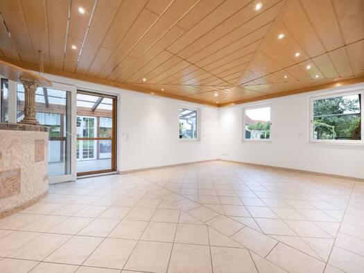 Reihenendhaus zur Miete 1.600 € 4 Zimmer 140,5 m² 279 m² Grundstück frei ab sofort Neuhausen Volkenschwand 84106