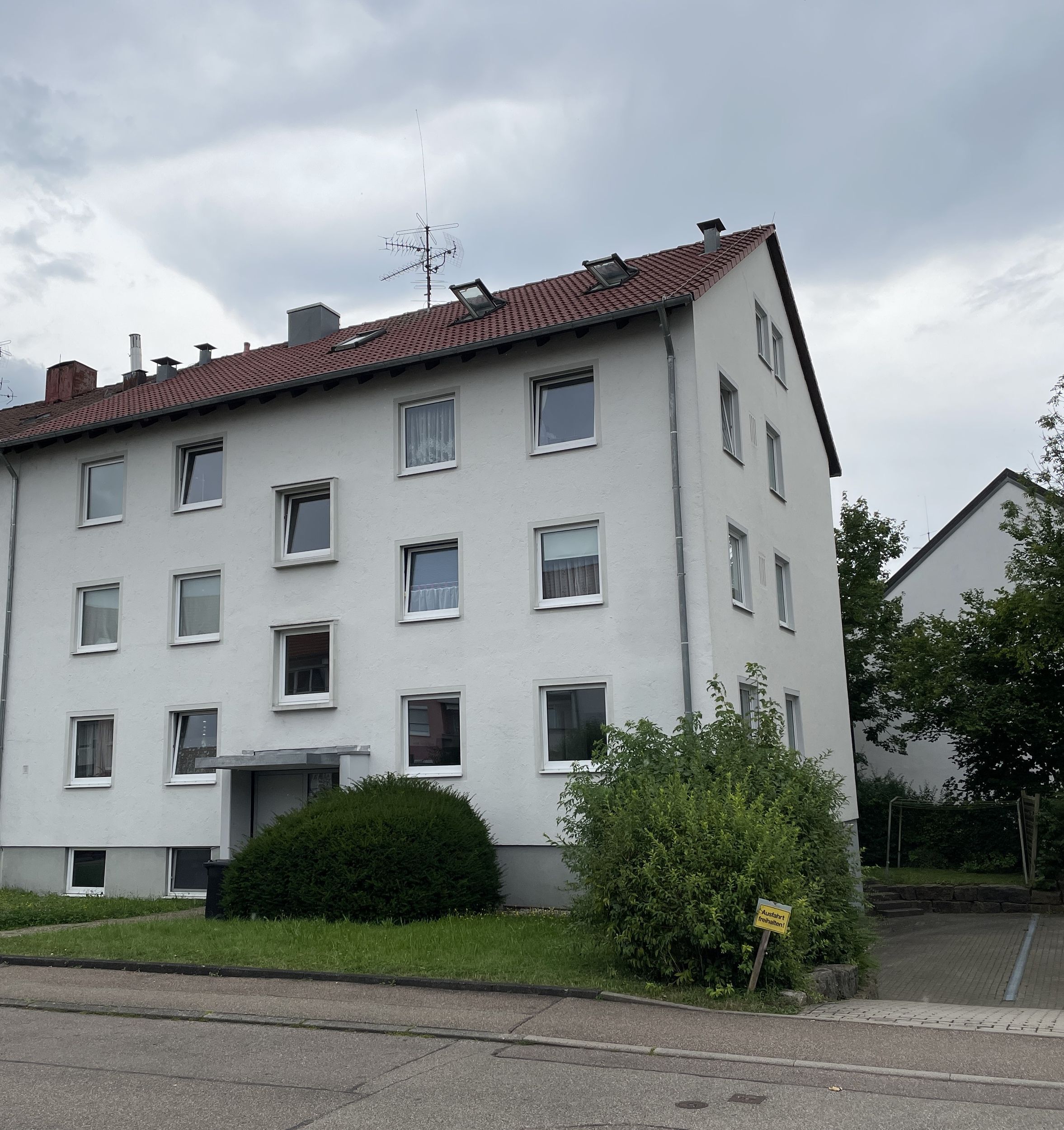 Wohnung zum Kauf 121.000 € 3 Zimmer 62 m²<br/>Wohnfläche 1.<br/>Geschoss Rollhof / Reifenhof Schwäbisch Hall 74523