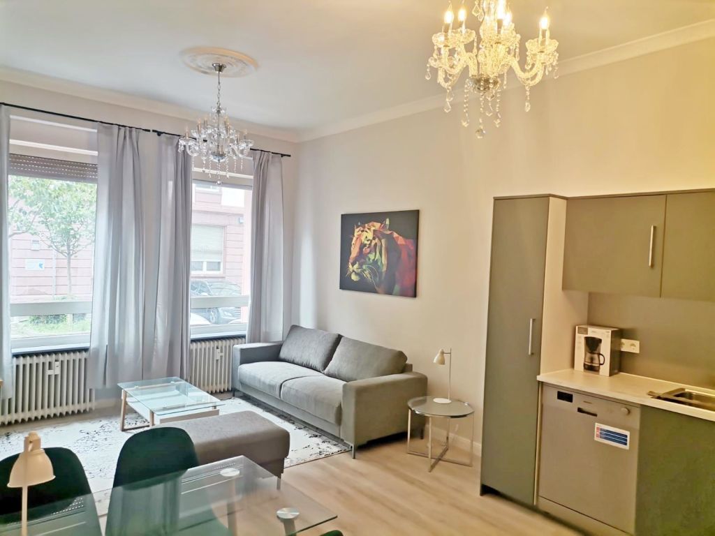 Wohnung zur Miete Wohnen auf Zeit 1.800 € 2 Zimmer 50 m²<br/>Wohnfläche 06.01.2025<br/>Verfügbarkeit Wasserweg Sachsenhausen - Nord Frankfurt am Main 60594