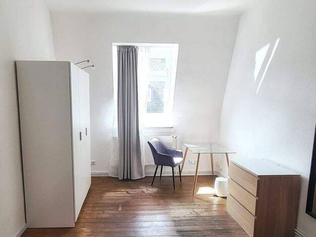 Wohnung zur Miete 1.340 € 2 Zimmer 47 m² 4. Geschoss frei ab 01.04.2026 Koblenzer Strasse 44 Gallus Frankfurt am Main 60327