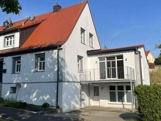 Doppelhaushälfte zum Kauf 495.000 € 6 Zimmer 211,4 m² 290 m² Grundstück Burk Forchheim 91301