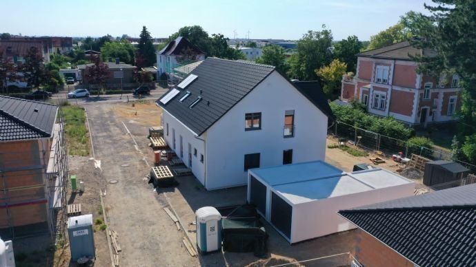 Doppelhaushälfte zum Kauf 488.000 € 4 Zimmer 116,2 m²<br/>Wohnfläche 221 m²<br/>Grundstück Markranstädt Markranstädt 04420