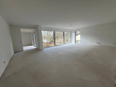 Haus zum Kauf provisionsfrei 690.000 € 9 Zimmer 303,5 m² 2.200 m² Grundstück frei ab sofort Neunkirchen 66539