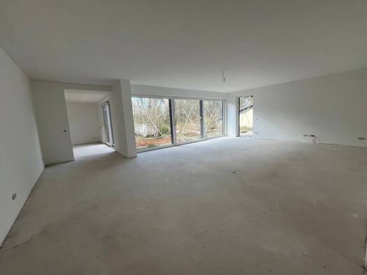 Haus zum Kauf provisionsfrei 690.000 € 9 Zimmer 303,5 m² 2.200 m² Grundstück frei ab sofort Neunkirchen 66539
