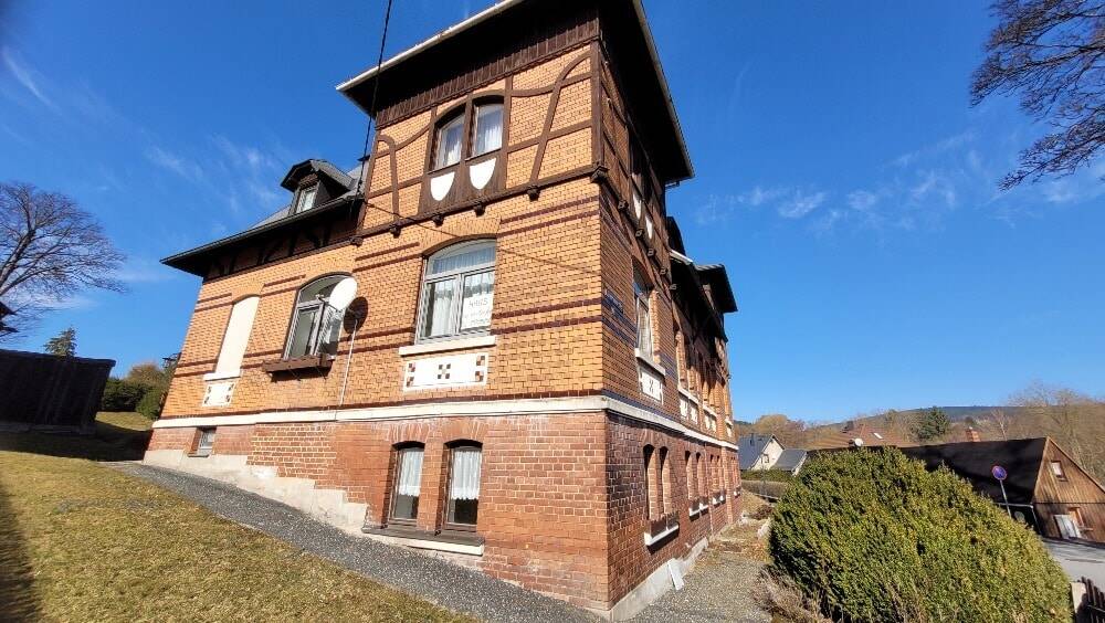 Immobilie in Markneukirchen - Platz für Ideen und Familienzeit! - Bild 1