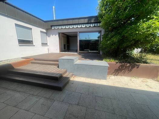 Bungalow zum Kauf 625.000 € 4 Zimmer 154 m² 528 m² Grundstück In der Reuth Erlangen 91056