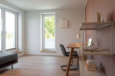 Studio zur Miete 1.300 € 2 Zimmer 43,2 m² Dachgeschoss, 5. Geschoss Bachstraße 77 Barmbek - Süd Hamburg 22083