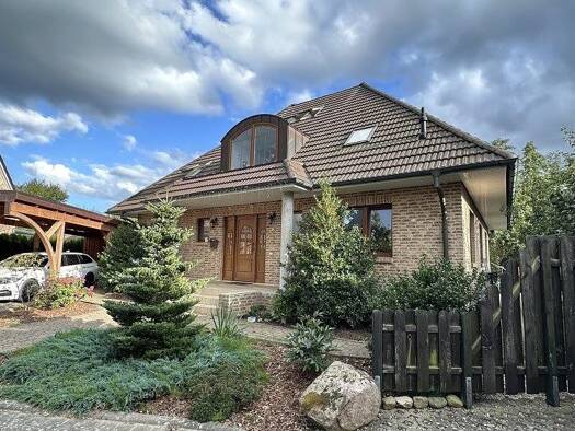 Haus zum Kauf 1.500.000 € 9 Zimmer 350 m² 781 m² Grundstück Zippendorf Schwerin 19063