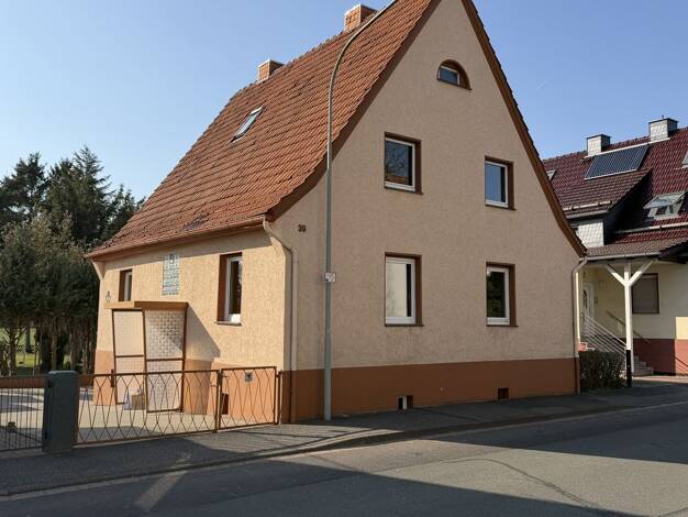 Einfamilienhaus zum Kauf 139.000 € 5 Zimmer 139 m² 885 m² Grundstück frei ab sofort Oberhone Eschwege 37269
