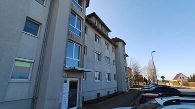 Wohnung zum Kauf 82.800 € 3 Zimmer 72 m² EG frei ab sofort Aschersleben Aschersleben 06449
