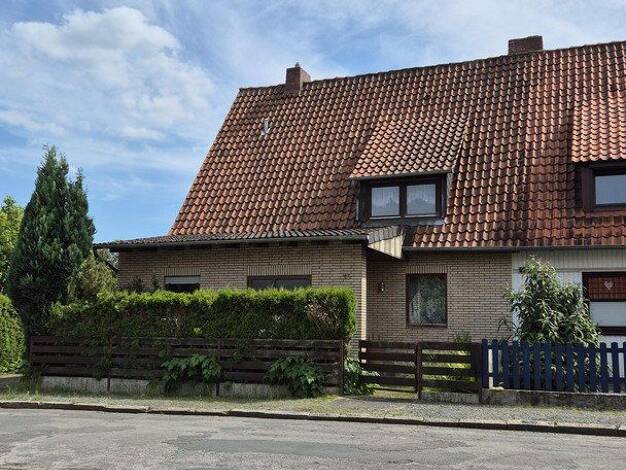 Doppelhaushälfte zum Kauf provisionsfrei 259.000 € 6,5 Zimmer 175 m² 543 m² Grundstück Salinenstraße 15 Thiede Nordost 38239