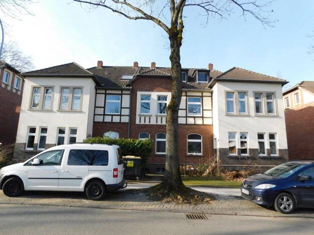 Wohnung zur Miete 441 € 2 Zimmer 44,1 m² Dachgeschoss frei ab 04.07.2025 Brenscheder Str. 24 Wiemelhausen - Brenschede Bochum 44799