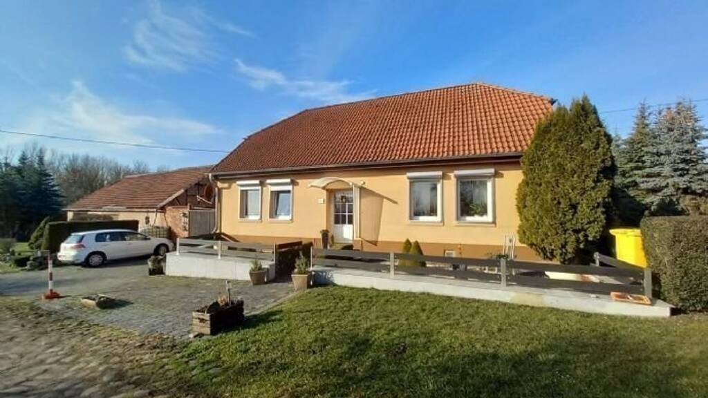 Einfamilienhaus zum Kauf 285.000 € 4 Zimmer 110 m² 1.204 m² Grundstück Schwerstedt 99634