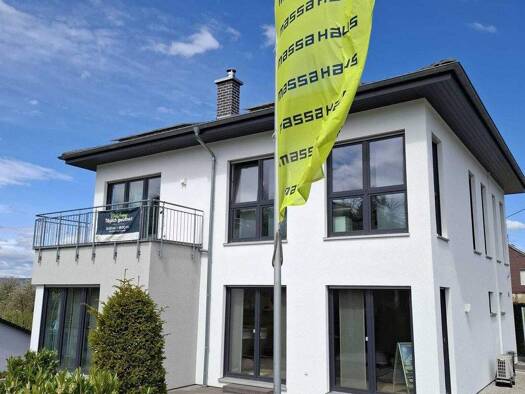 Einfamilienhaus zum Kauf - Erstbezug provisionsfrei 341.980 € 6 Zimmer 210 m² Noviand Maring-Noviand 54484